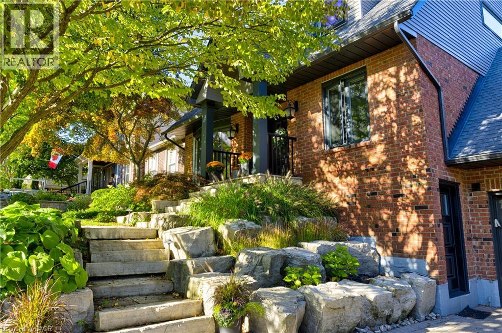 6 Mays Crescent, Waterdown, Ontario  L8B 0G4 - Photo 4 - 40785199