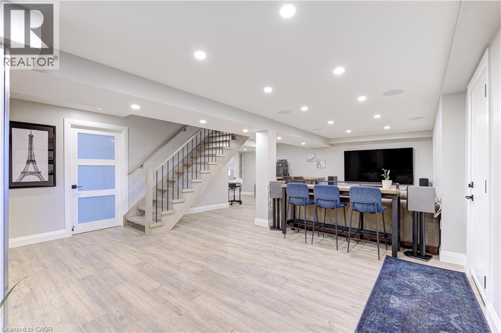 6 Mays Crescent, Waterdown, Ontario  L8B 0G4 - Photo 40 - 40785199