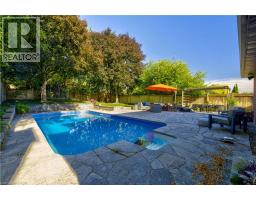 6 MAYS Crescent, waterdown, Ontario