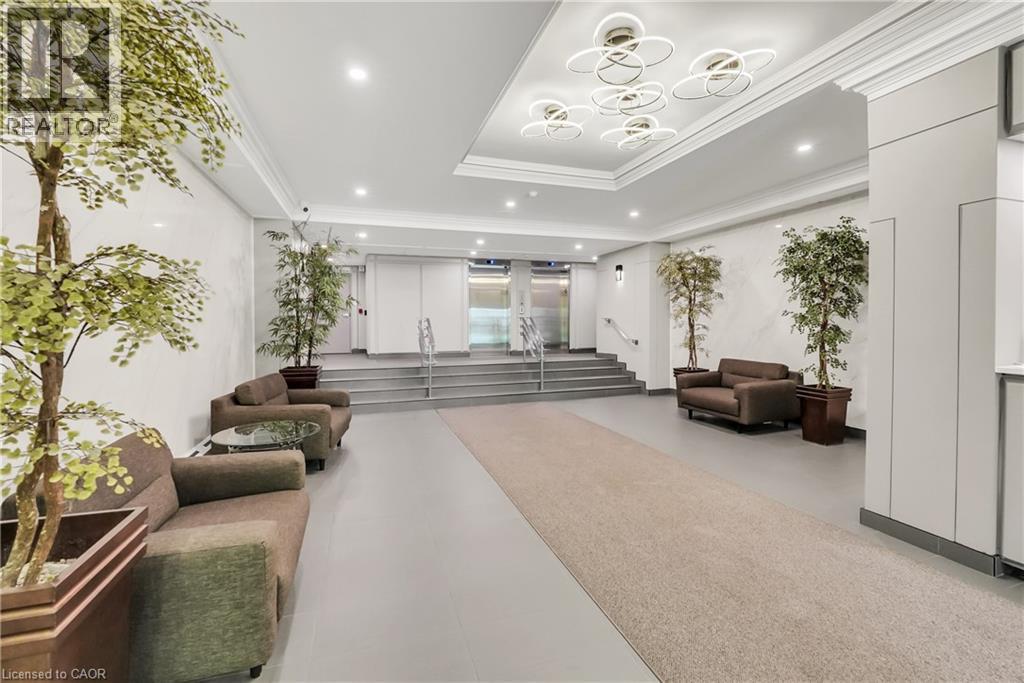 975 Warwick Court Unit# 508, Burlington, Ontario  L7T 3Z7 - Photo 3 - 40784834