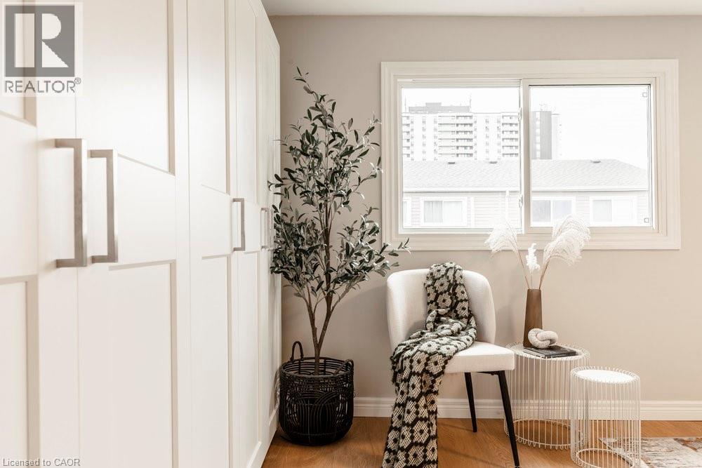 2050 Upper Middle Road Unit# 43, Burlington, Ontario  L7P 3R9 - Photo 32 - 40784605