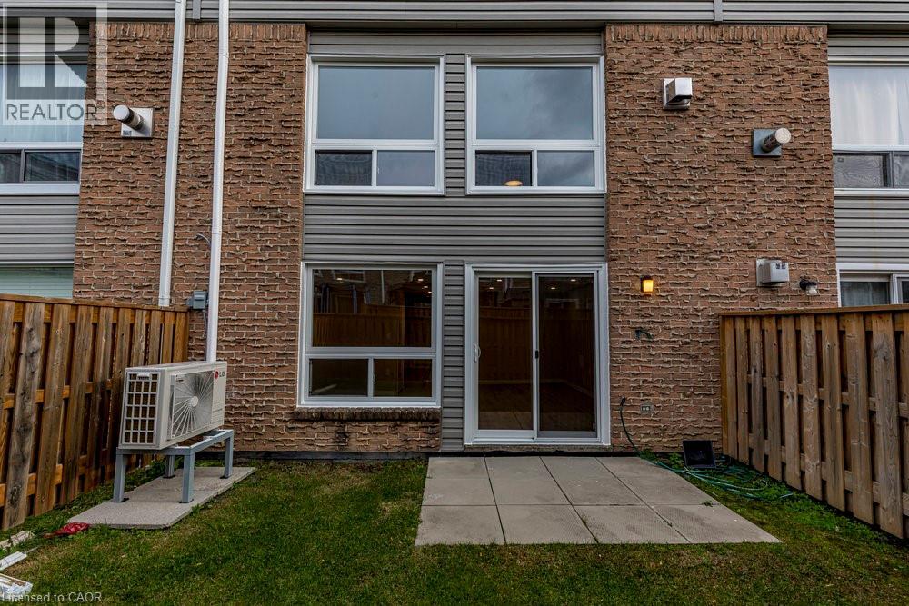 2050 Upper Middle Road Unit# 43, Burlington, Ontario  L7P 3R9 - Photo 46 - 40784605