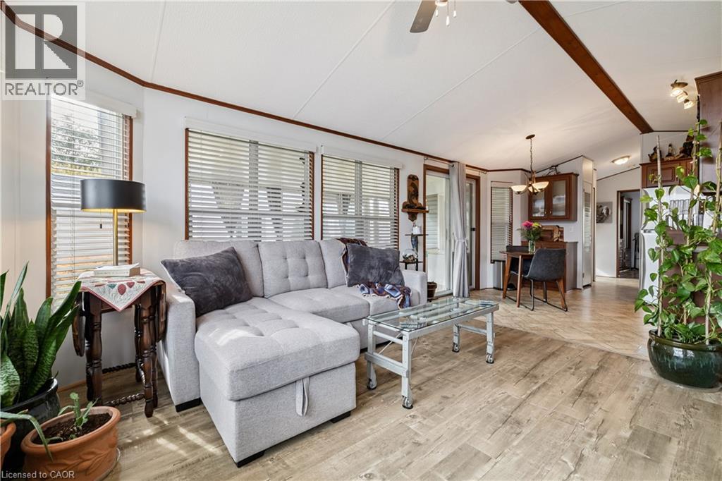 4449 Milburough Line Unit# 13 Spruce, Burlington, Ontario  L7P 0C5 - Photo 3 - 40784377