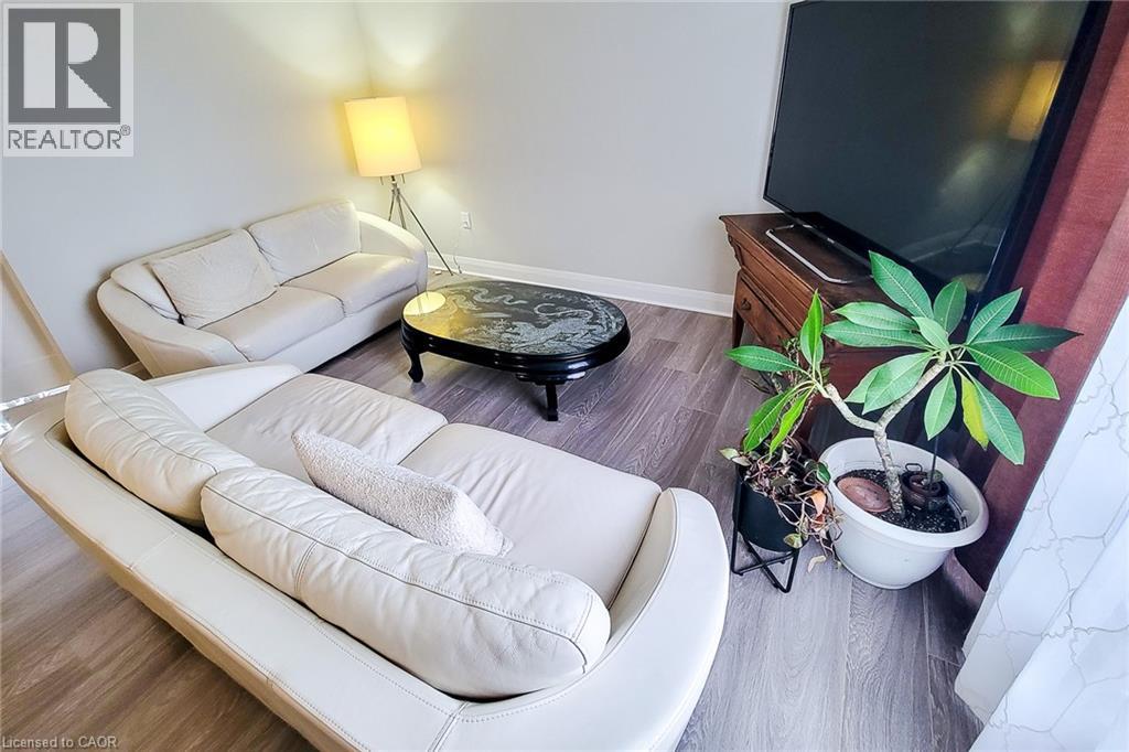 103 East 45th Street, Hamilton, Ontario  L8T 3J9 - Photo 10 - 40782386