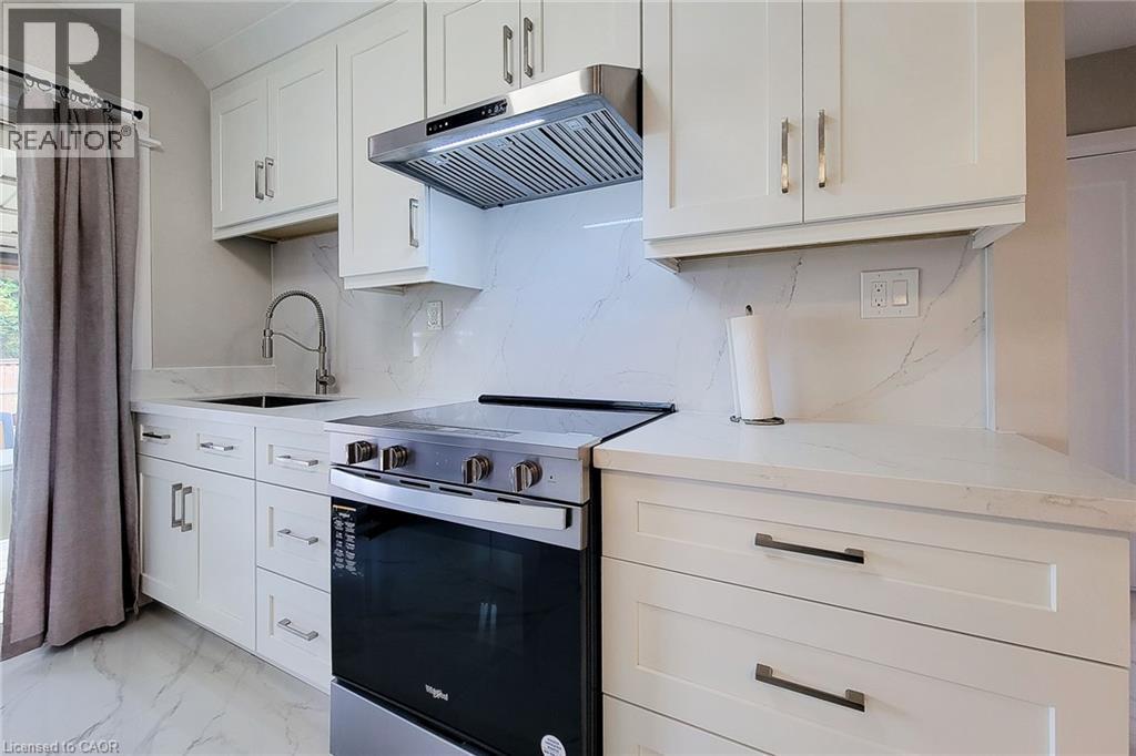 103 East 45th Street, Hamilton, Ontario  L8T 3J9 - Photo 19 - 40782386