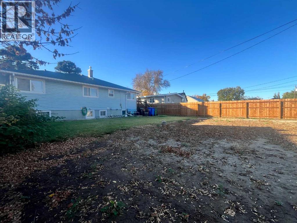 5413 56 Street, Taber, Alberta  T1G 1L8 - Photo 4 - A2262642