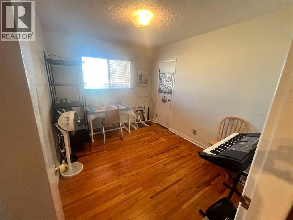 5413 56 Street, Taber, Alberta  T1G 1L8 - Photo 14 - A2262642