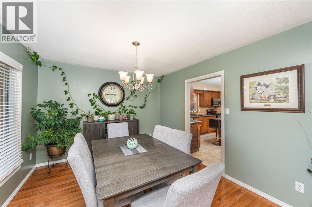 1105 Salisbury Street, Sarnia, Ontario  N7S 3V6 - Photo 9 - 25027679