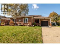 1105 SALISBURY STREET, Sarnia, Ontario