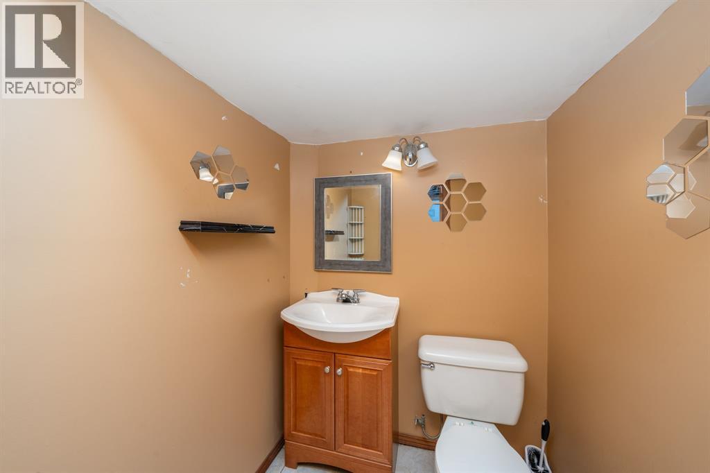 1105 Salisbury Street, Sarnia, Ontario  N7S 3V6 - Photo 31 - 25027679