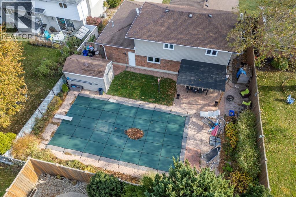 1105 Salisbury Street, Sarnia, Ontario  N7S 3V6 - Photo 45 - 25027679