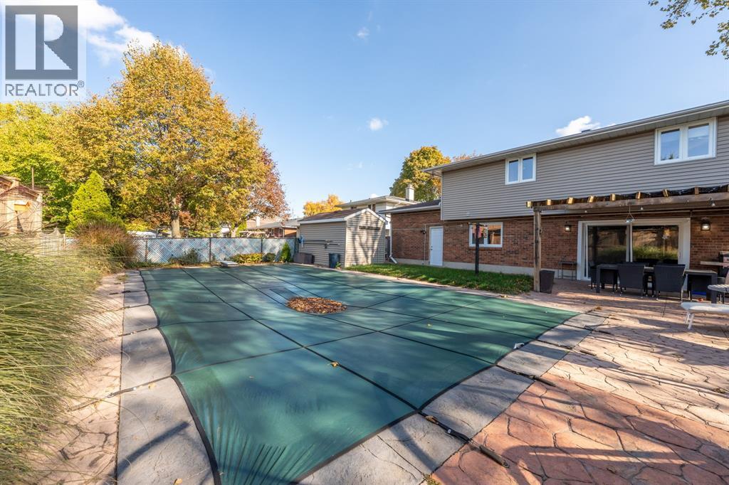 1105 Salisbury Street, Sarnia, Ontario  N7S 3V6 - Photo 43 - 25027679