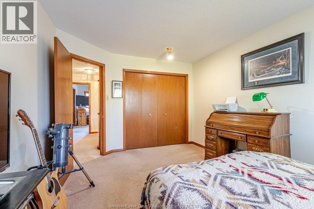 Photo 23 of 50 for 70 Glenroy Unit# 7