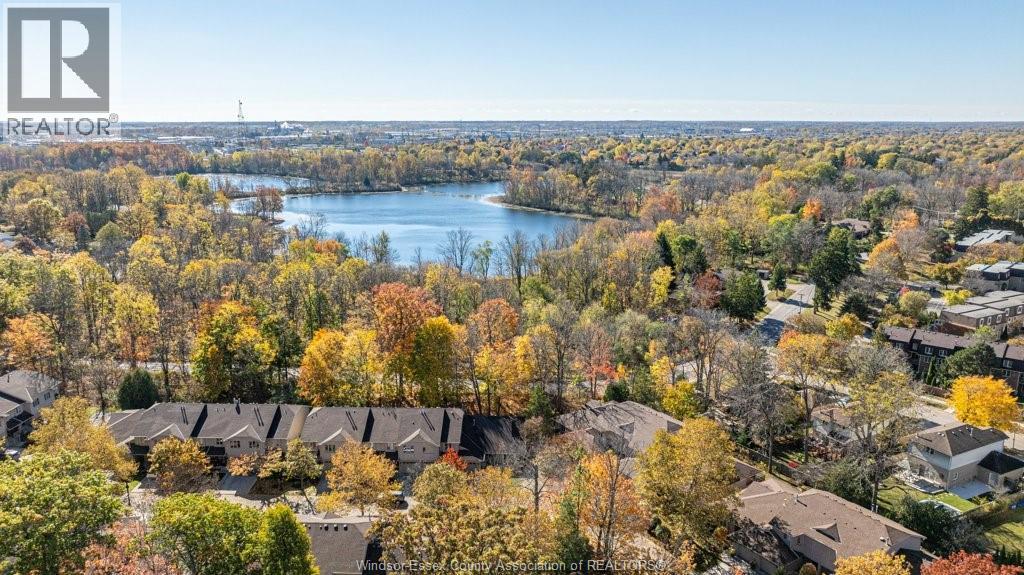 Photo 43 of 50 for 70 Glenroy Unit# 7