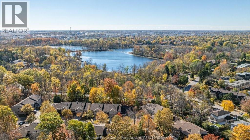 Photo 45 of 50 for 70 Glenroy Unit# 7