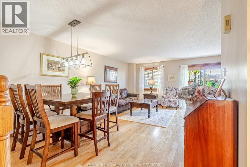 Photo 7 of 50 for 70 Glenroy Unit# 7