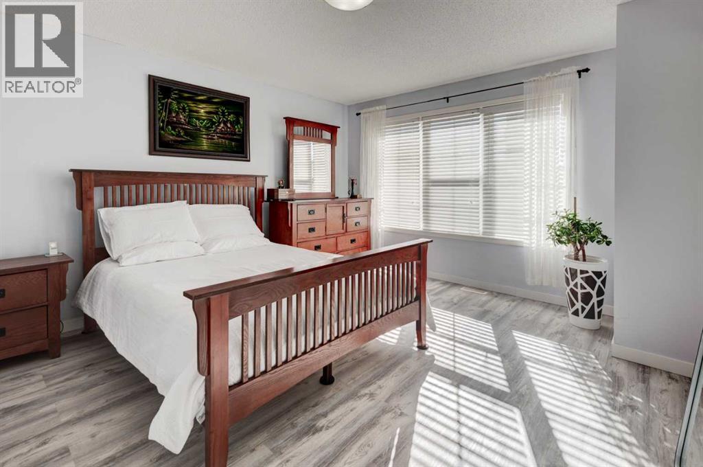 30 Everoak Gardens Sw, Calgary, Alberta  T2Y 0E2 - Photo 15 - A2262887