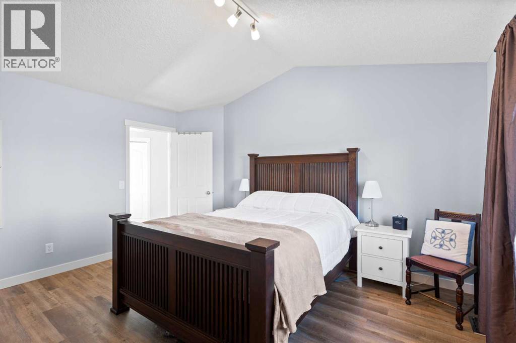 23 Collins Crescent, Crossfield, Alberta  T0M 0S0 - Photo 16 - A2264627