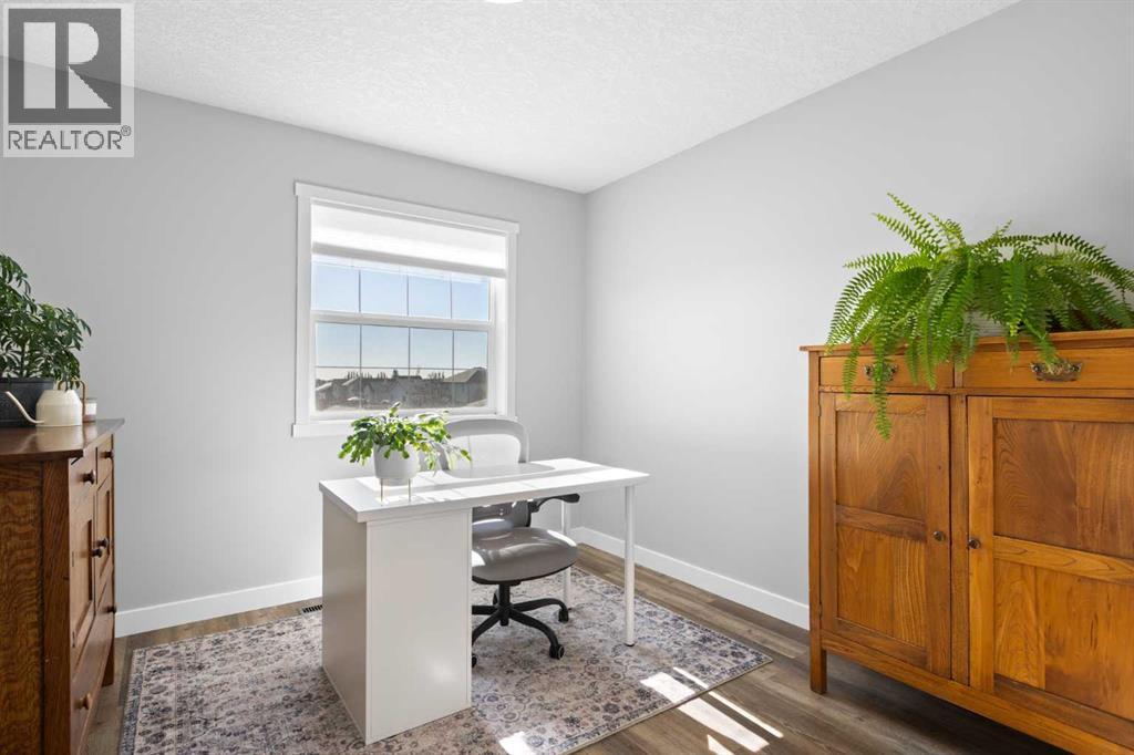 23 Collins Crescent, Crossfield, Alberta  T0M 0S0 - Photo 18 - A2264627