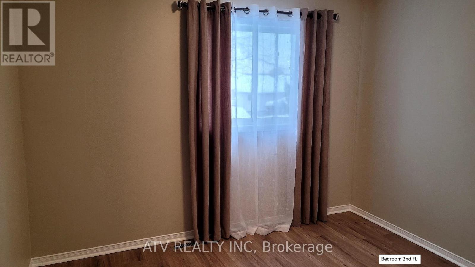 133 Columbia Road, Barrie, Ontario  L4N 8E3 - Photo 9 - S12482429