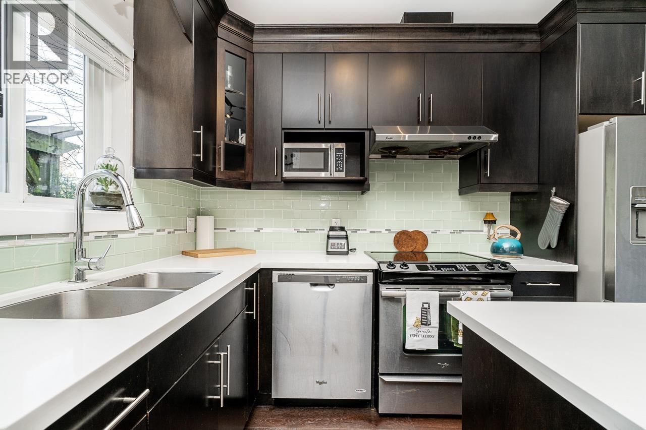 104 3488 Sefton Street, Port Coquitlam, British Columbia  V3B 3R2 - Photo 4 - R3063947