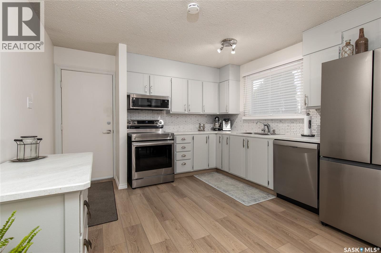 550 3rd Avenue Nw, Moose Jaw, Saskatchewan  S6H 7B6 - Photo 15 - SK022263