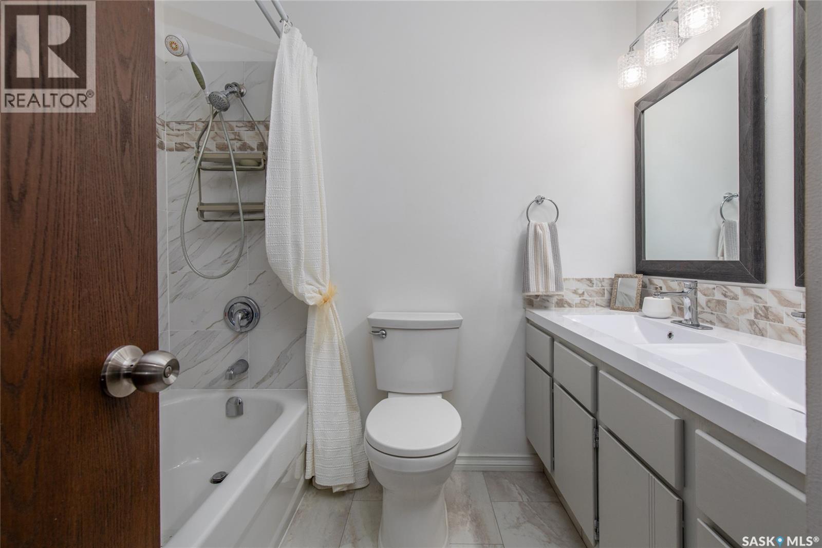 550 3rd Avenue Nw, Moose Jaw, Saskatchewan  S6H 7B6 - Photo 25 - SK022263