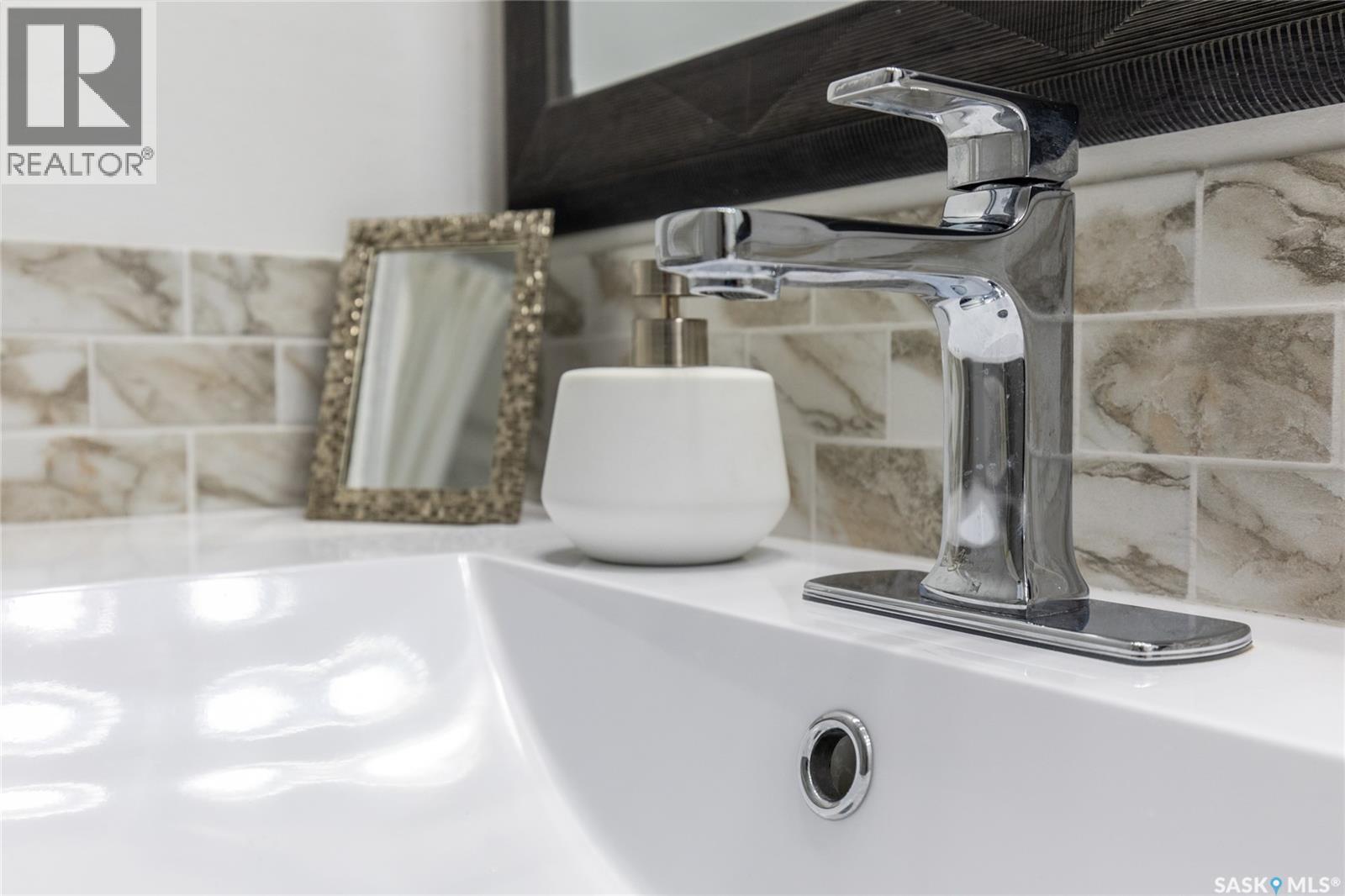 550 3rd Avenue Nw, Moose Jaw, Saskatchewan  S6H 7B6 - Photo 27 - SK022263