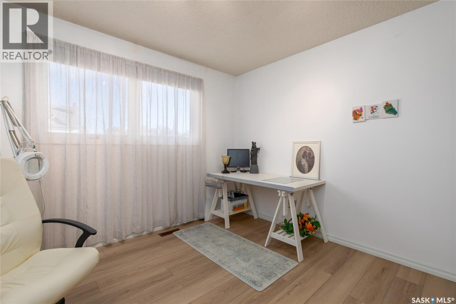 550 3rd Avenue Nw, Moose Jaw, Saskatchewan  S6H 7B6 - Photo 29 - SK022263