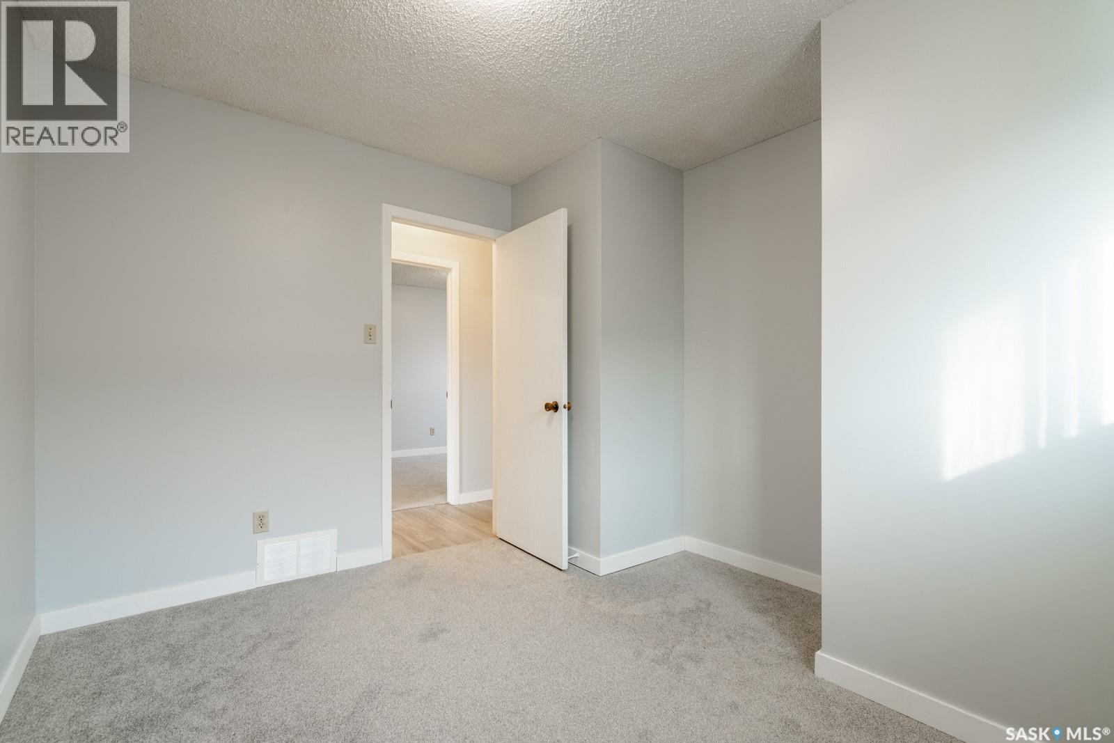 N 822 Hayworth Crescent N, Regina, Saskatchewan  S4X 1Y1 - Photo 15 - SK022246