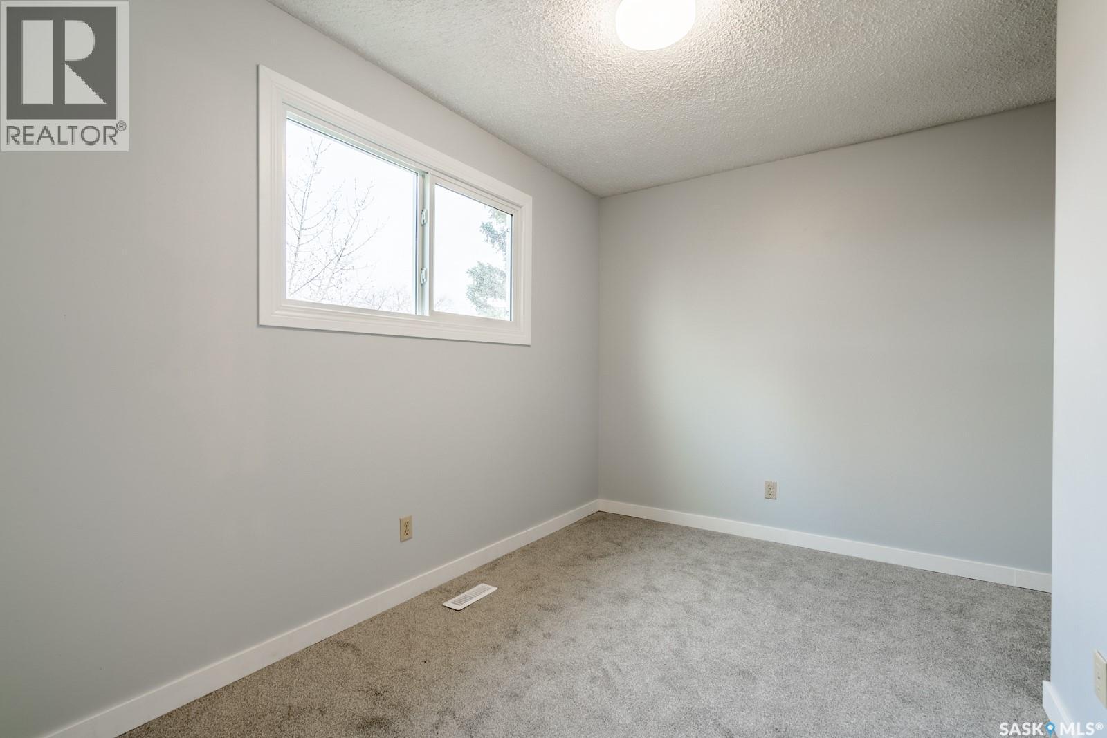 N 822 Hayworth Crescent N, Regina, Saskatchewan  S4X 1Y1 - Photo 16 - SK022246