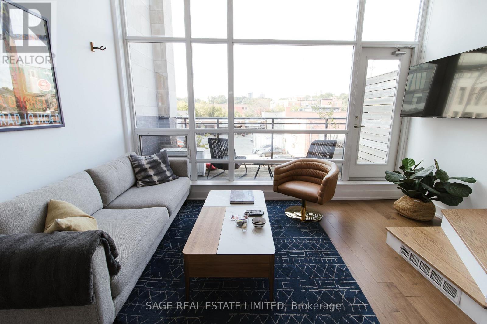 202 - 483 Dupont Street N, Toronto, Ontario  M6G 1Y6 - Photo 4 - C12503682