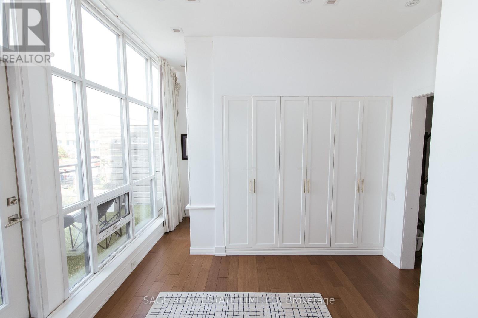 202 - 483 Dupont Street N, Toronto, Ontario  M6G 1Y6 - Photo 8 - C12503682