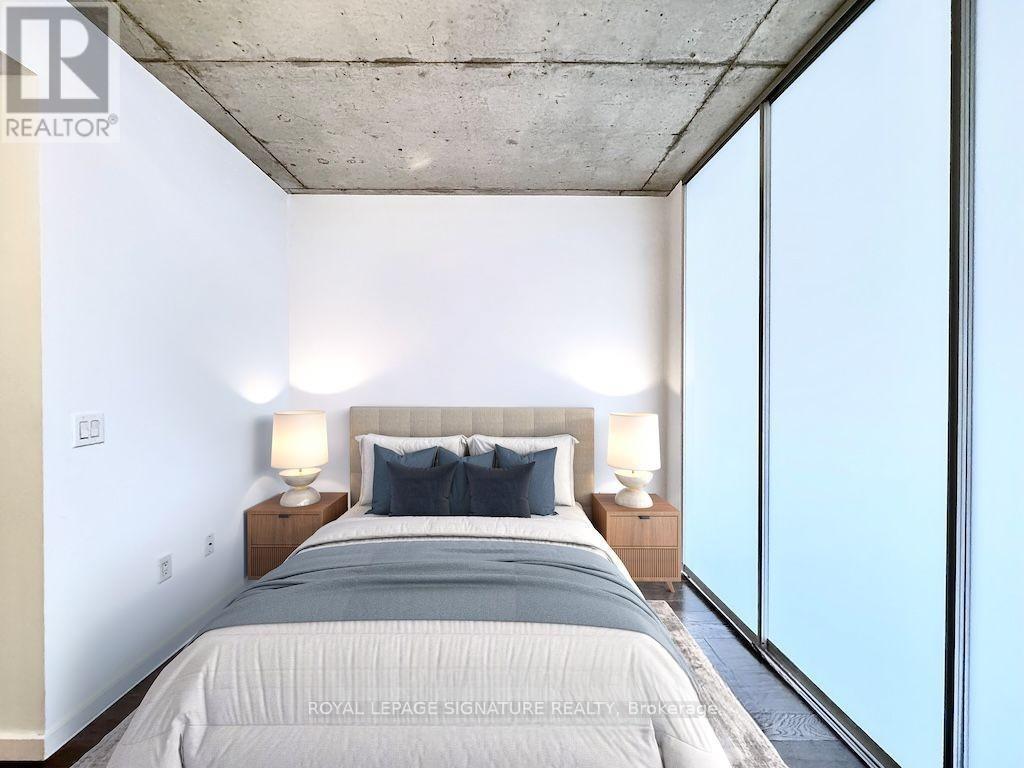 611 - 32 Trolley Crescent, Toronto, Ontario  M5A 0E8 - Photo 4 - C12503718