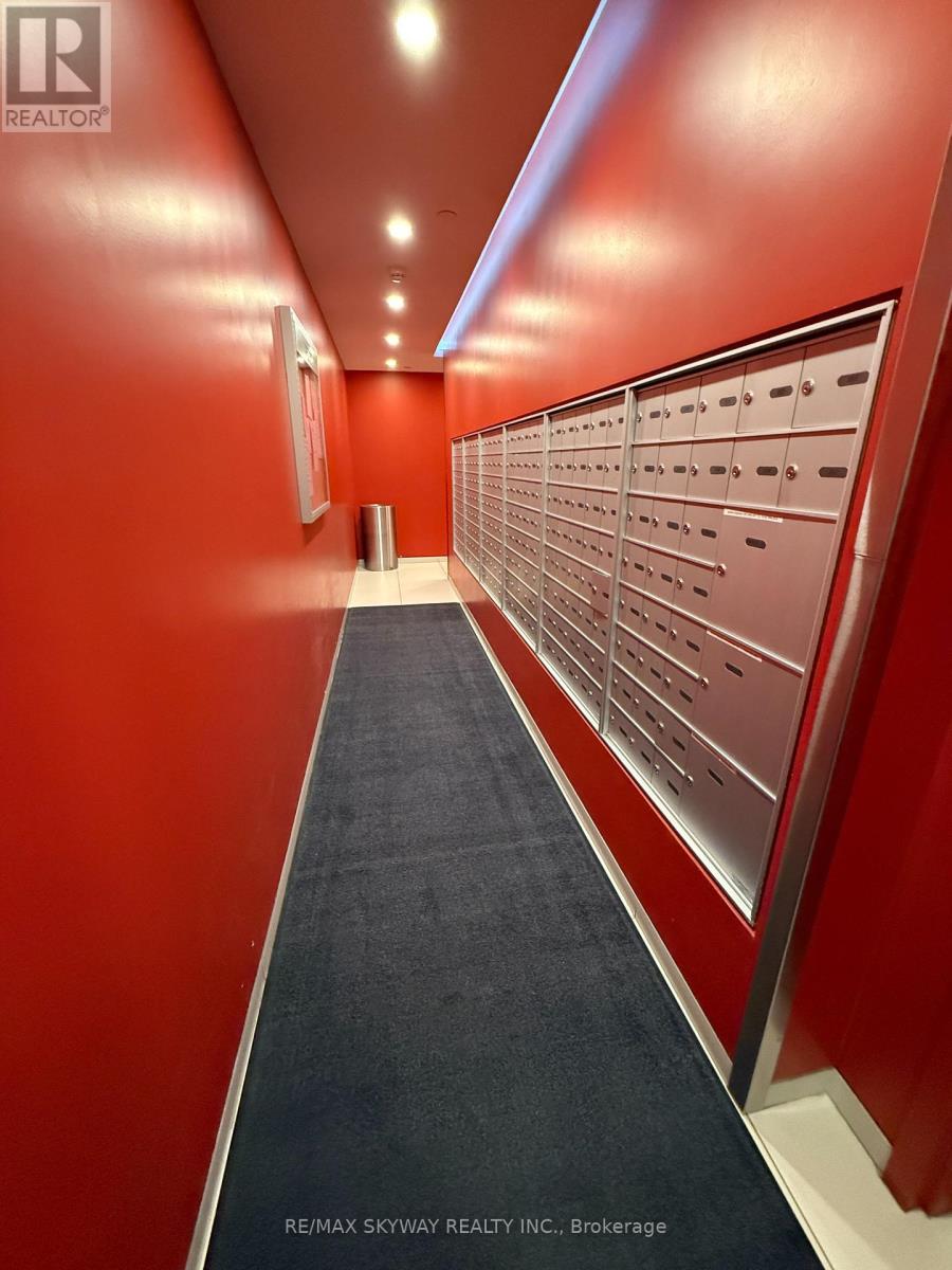 311 - 185 Roehampton Avenue, Toronto, Ontario  M4P 0C6 - Photo 18 - C12503736