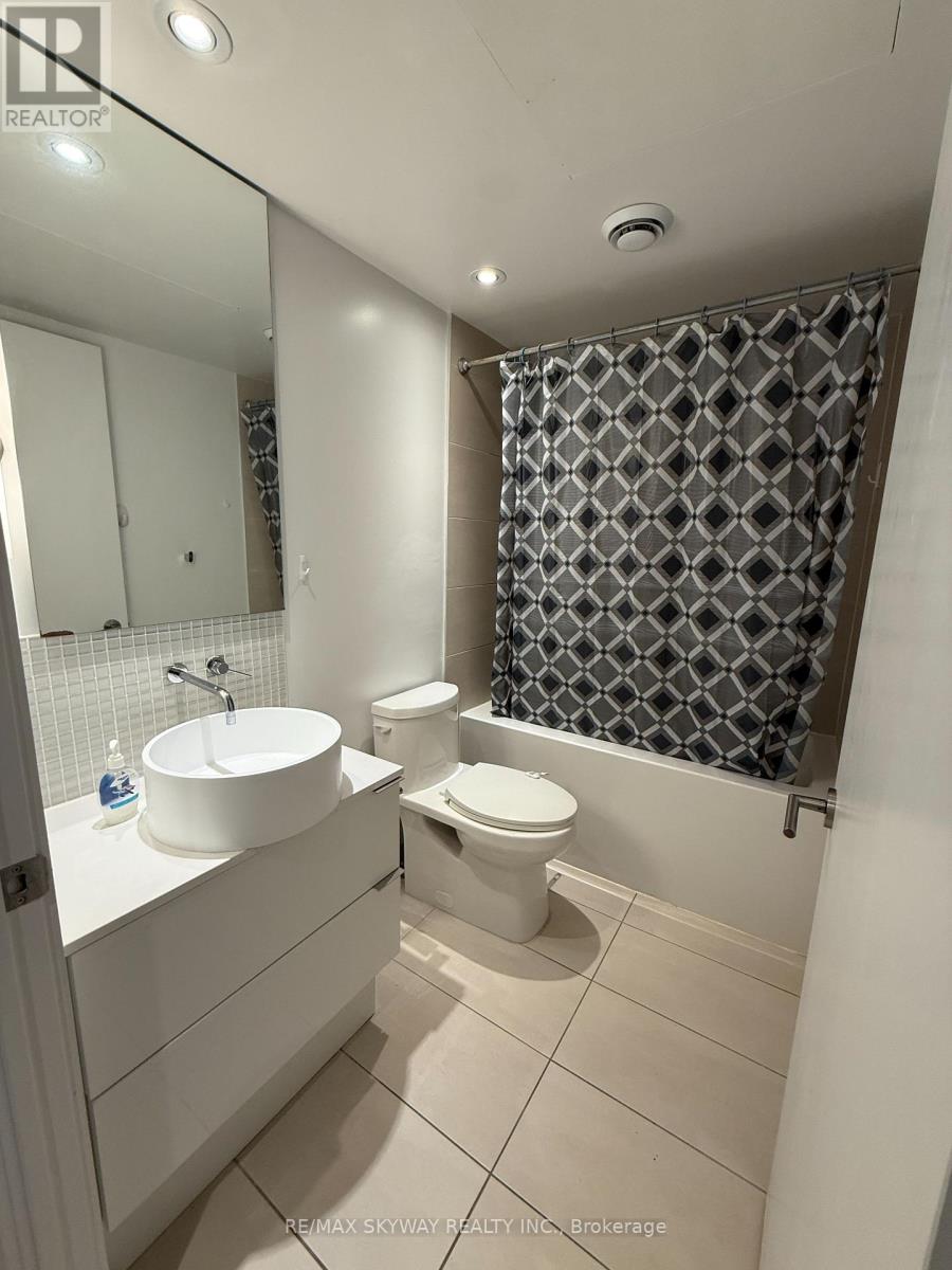 311 - 185 Roehampton Avenue, Toronto, Ontario  M4P 0C6 - Photo 6 - C12503736