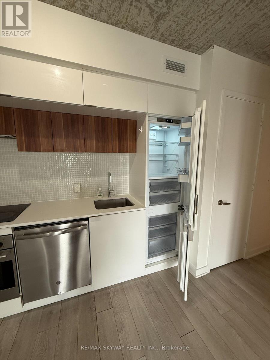 311 - 185 Roehampton Avenue, Toronto, Ontario  M4P 0C6 - Photo 9 - C12503736