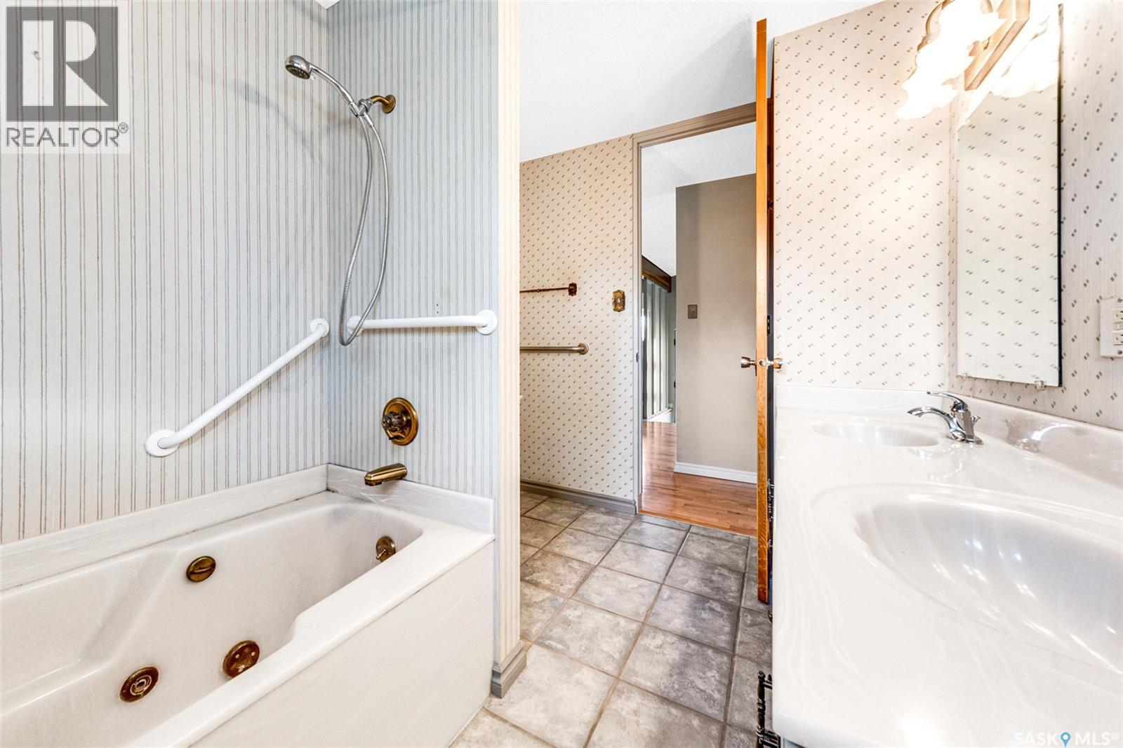 43 Spinks Drive, Saskatoon, Saskatchewan  S7H 3X1 - Photo 15 - SK022212