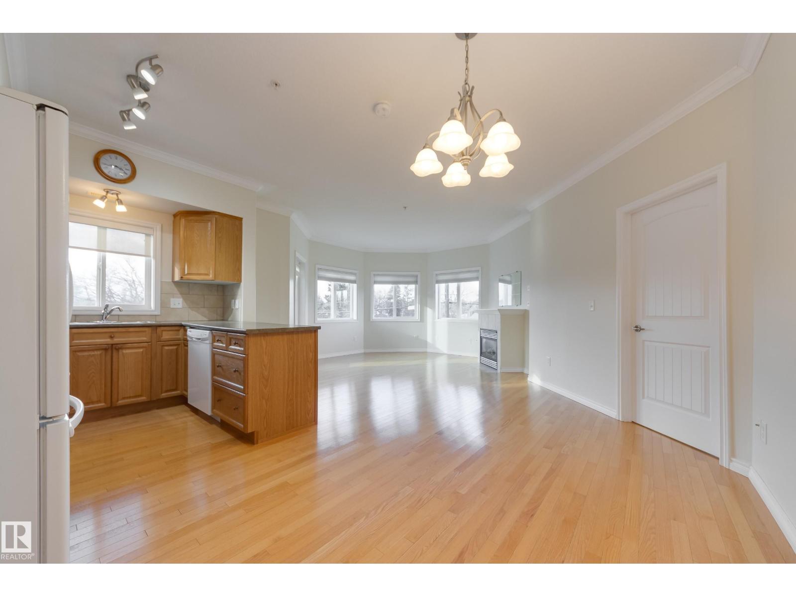 #208 8528 82 Av Nw, Edmonton, Alberta  T6C 0Y8 - Photo 7 - E4464241