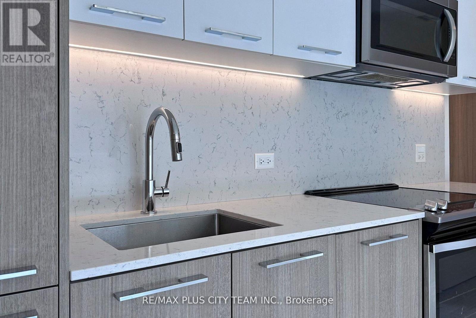 915 - 30 Baseball Place, Toronto, Ontario  M4M 0E8 - Photo 11 - E12503722