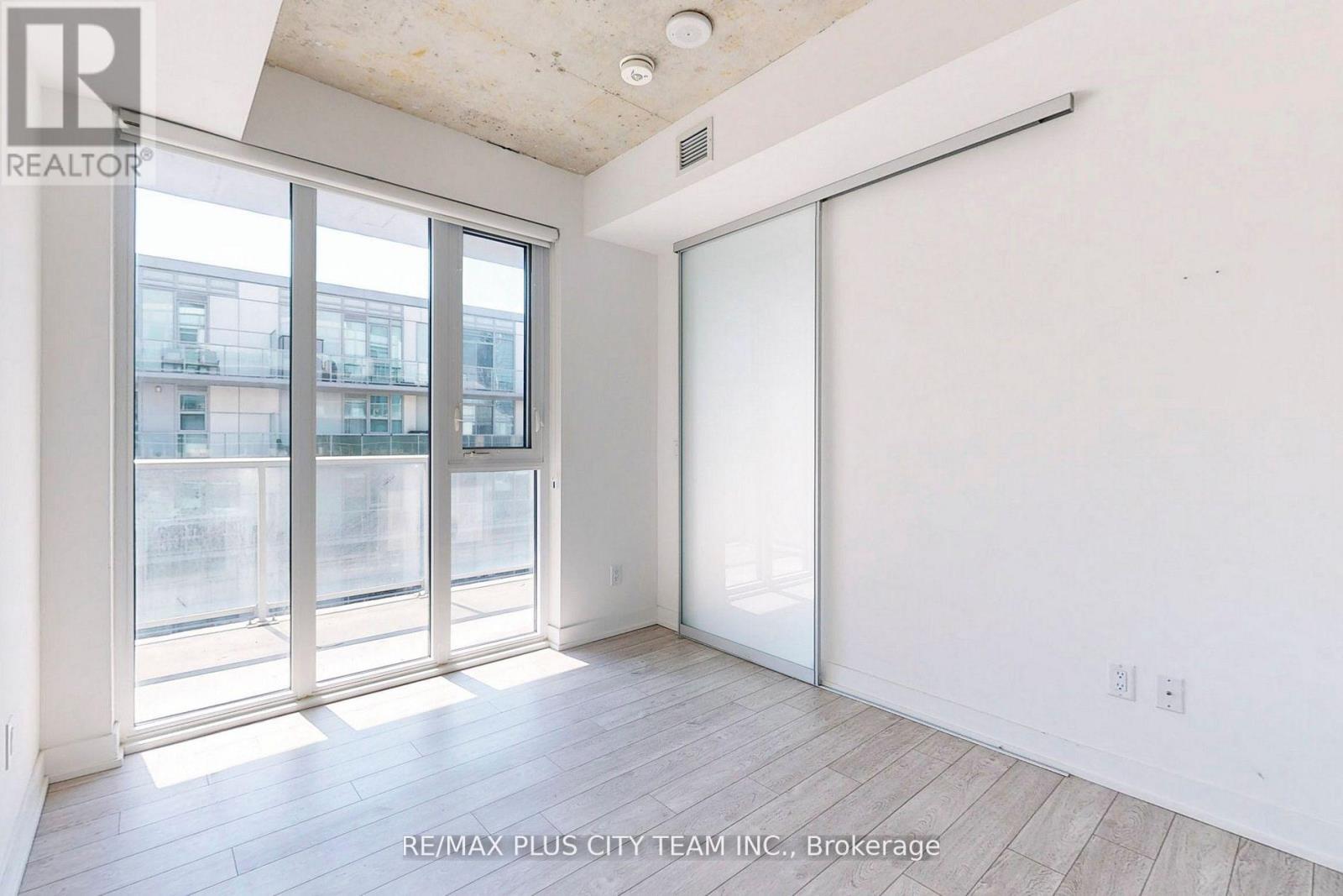 915 - 30 Baseball Place, Toronto, Ontario  M4M 0E8 - Photo 13 - E12503722