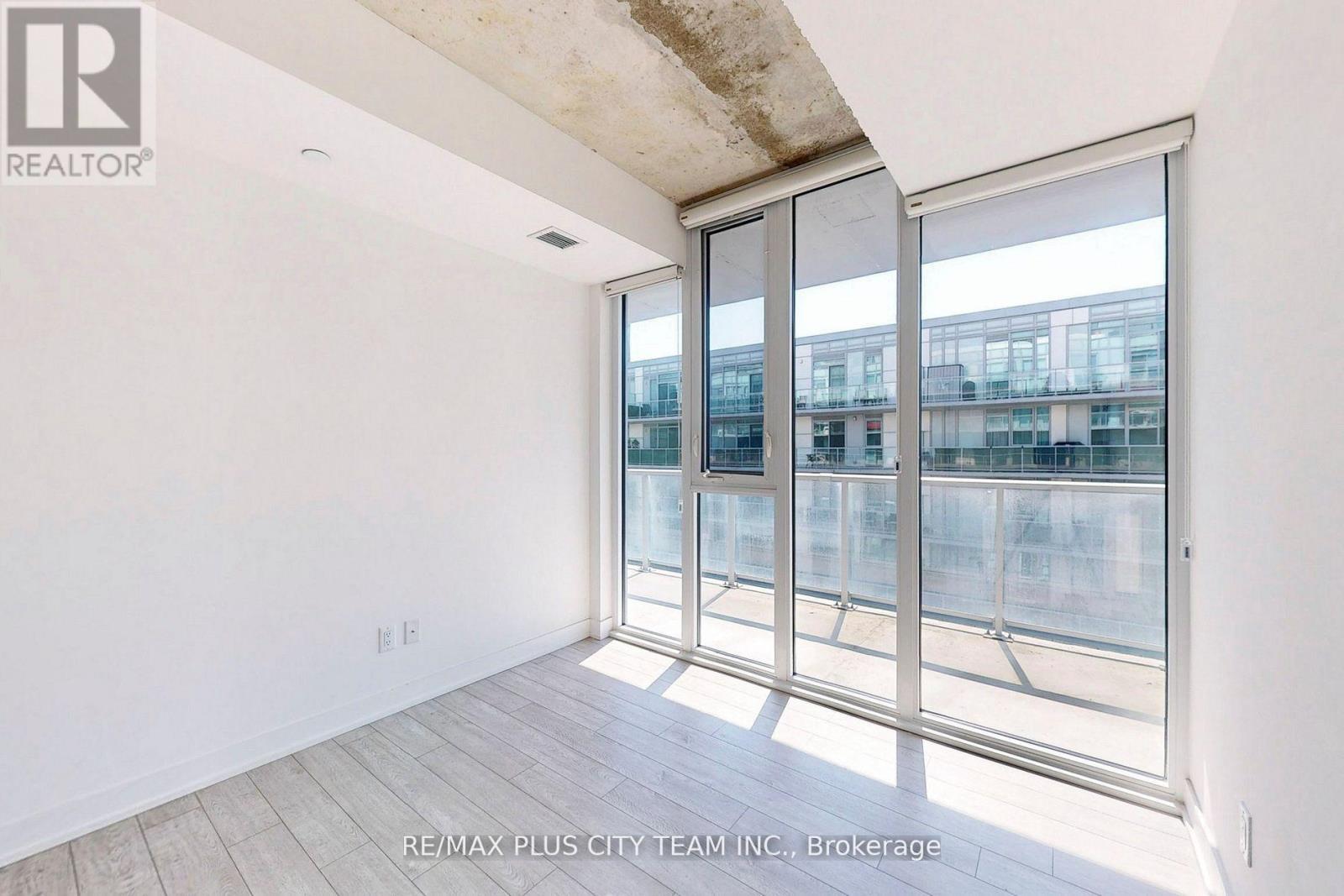 915 - 30 Baseball Place, Toronto, Ontario  M4M 0E8 - Photo 20 - E12503722