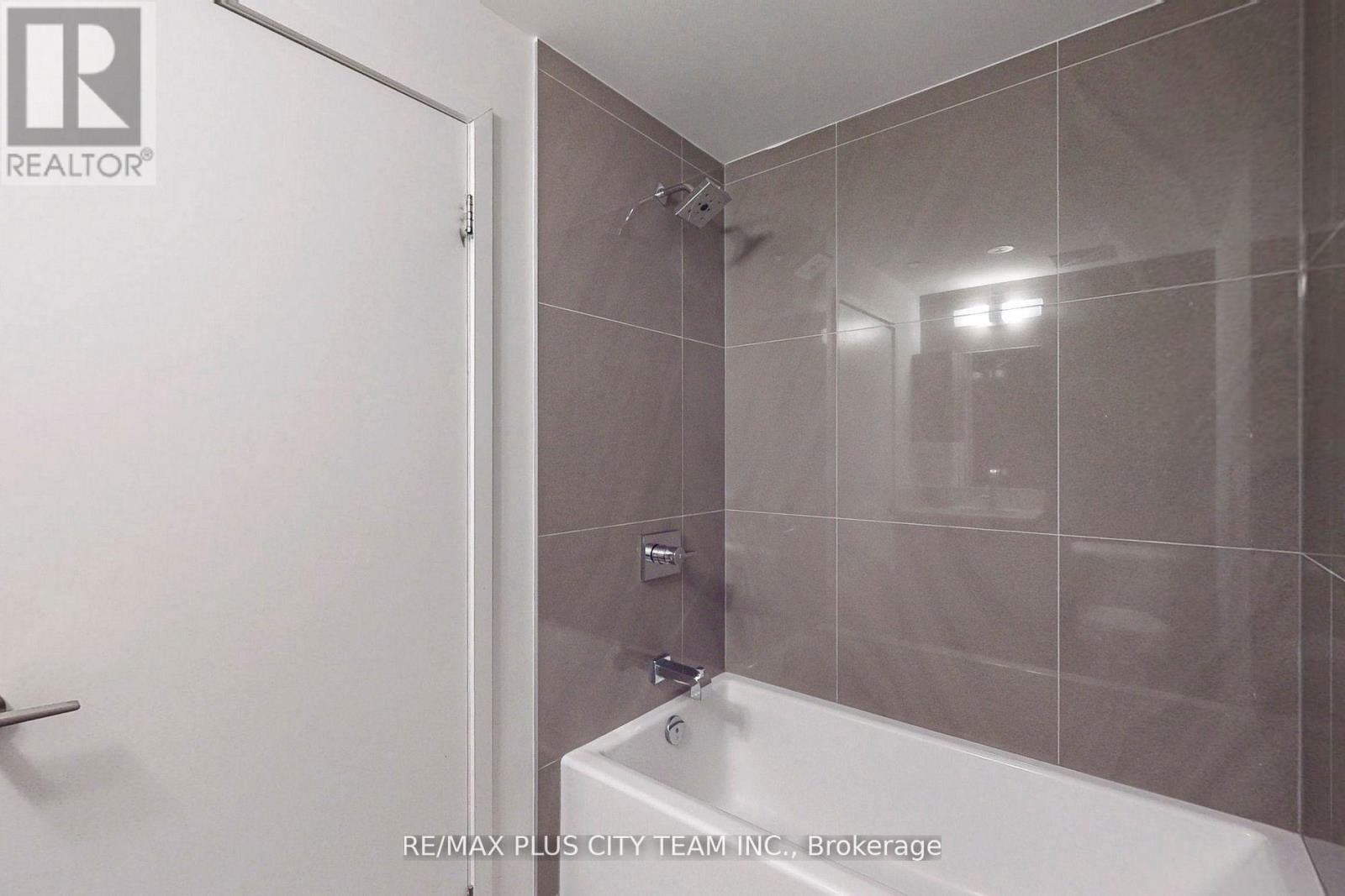 915 - 30 Baseball Place, Toronto, Ontario  M4M 0E8 - Photo 26 - E12503722