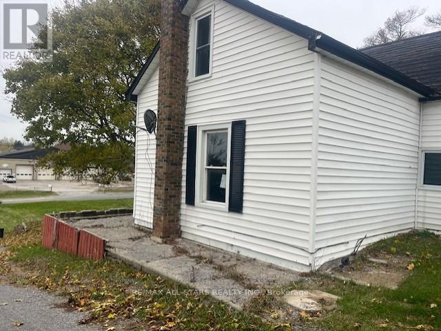 1415 County 4 Road, Douro-Dummer, Ontario  K0L 3A0 - Photo 2 - X12503760