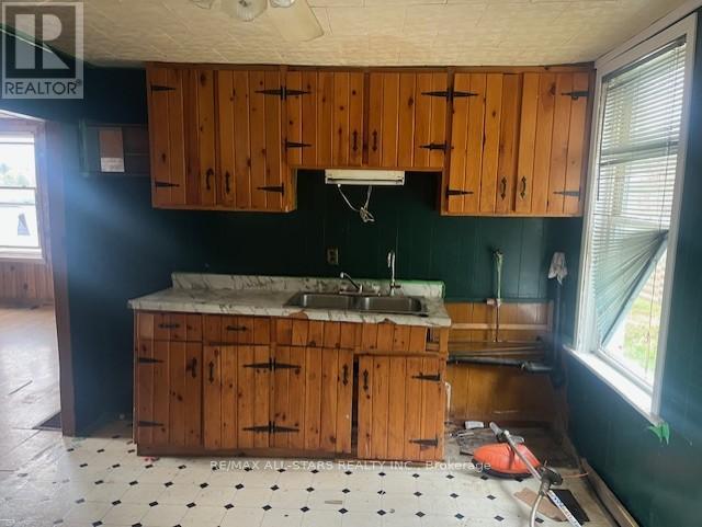 1415 County 4 Road, Douro-Dummer, Ontario  K0L 3A0 - Photo 9 - X12503760