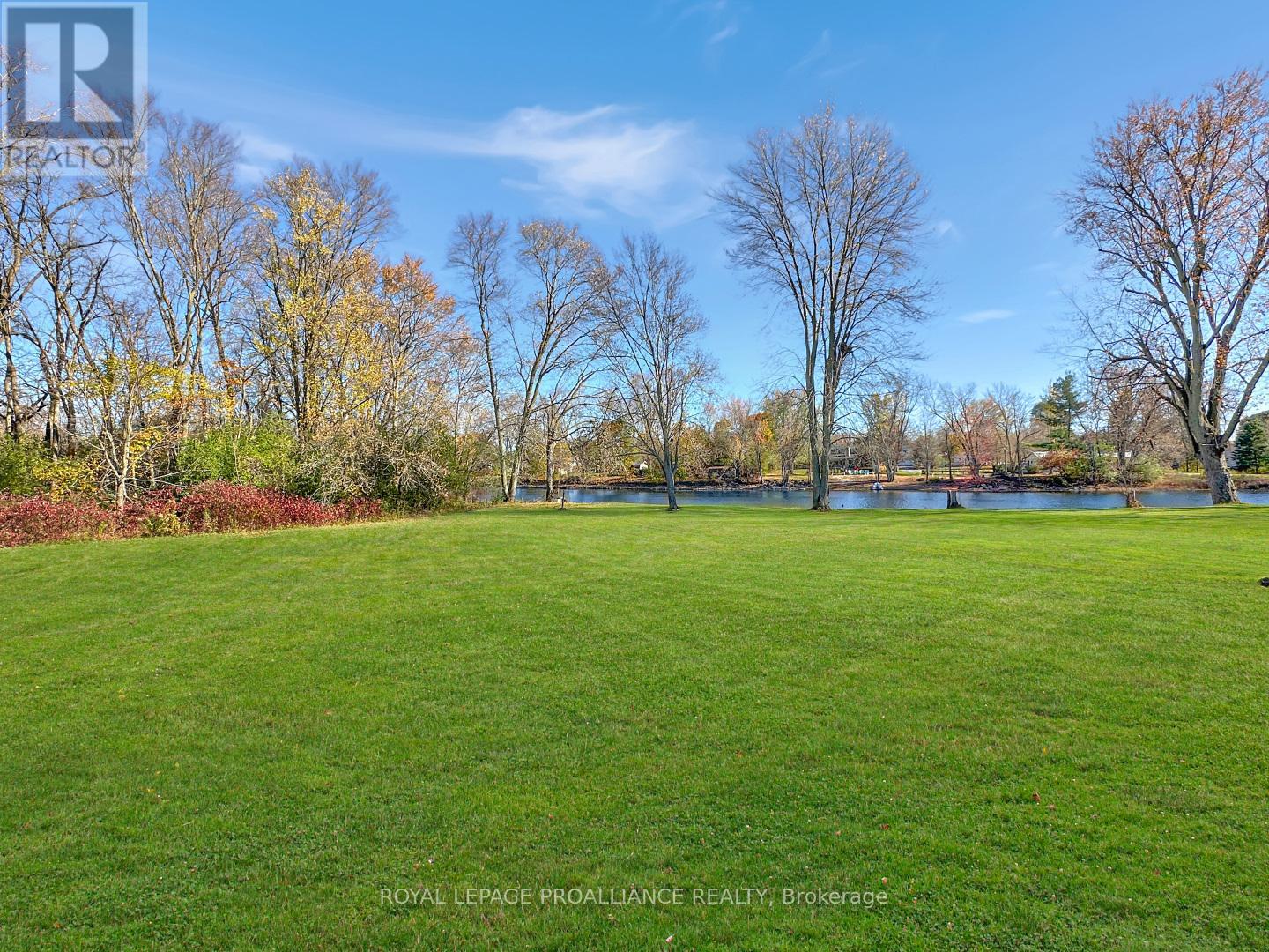 40 Ashley Street, Belleville, Ontario  K0K 2B0 - Photo 25 - X12503860