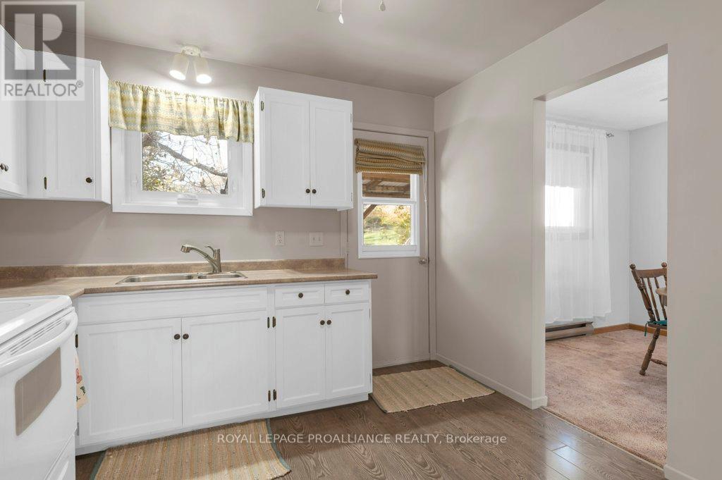 208 William Street, Stirling-Rawdon (Stirling Ward), Ontario  K0K 3E0 - Photo 15 - X12504032