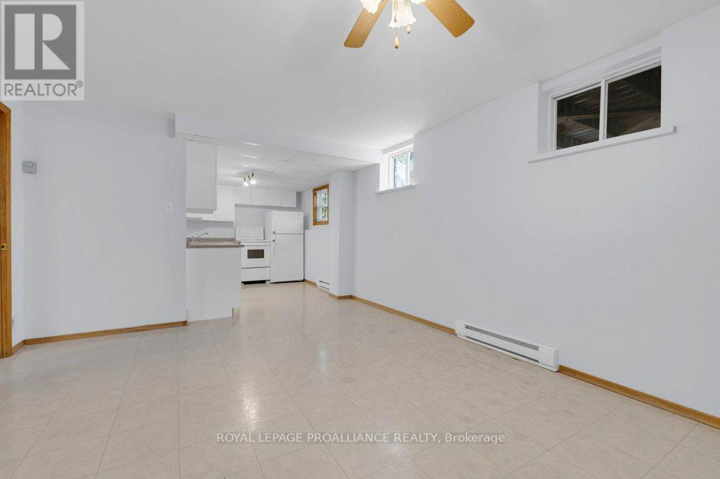 208 William Street, Stirling-Rawdon (Stirling Ward), Ontario  K0K 3E0 - Photo 28 - X12504032