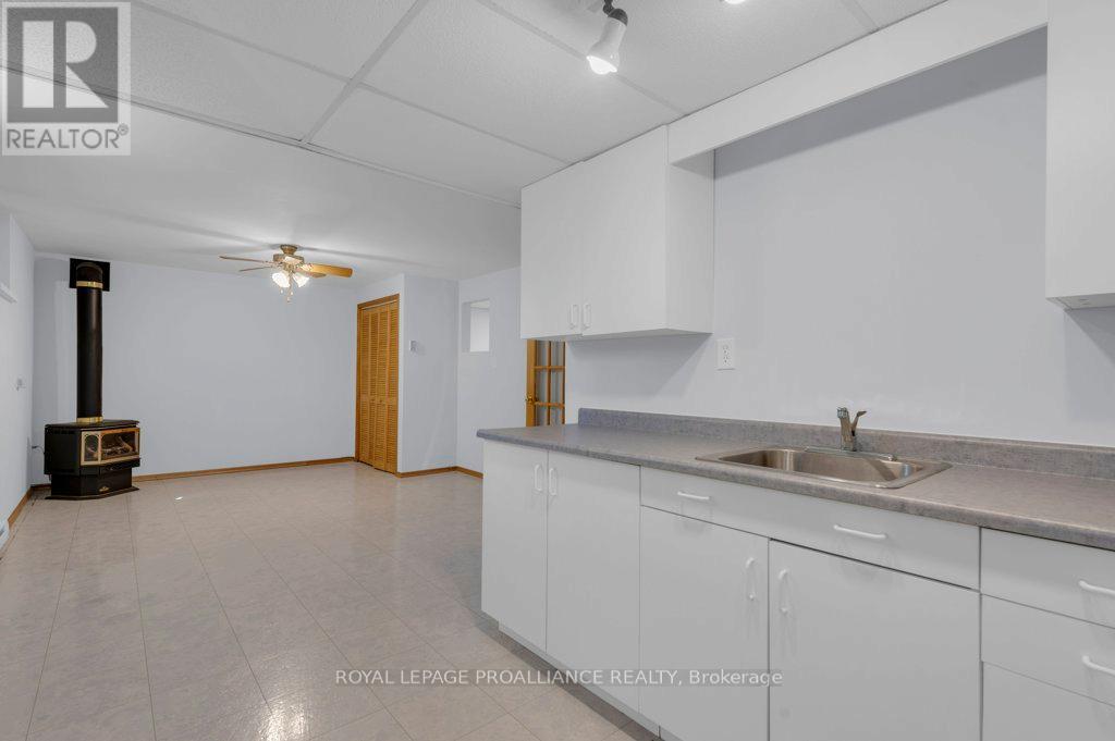 208 William Street, Stirling-Rawdon (Stirling Ward), Ontario  K0K 3E0 - Photo 31 - X12504032