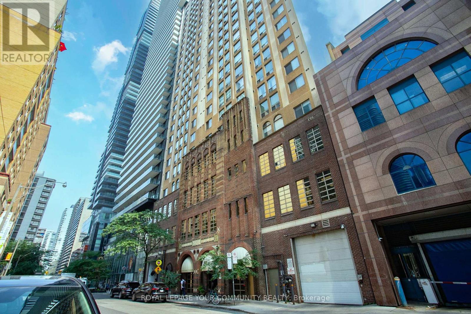 1103 - 25 GRENVILLE STREET, Toronto, Ontario